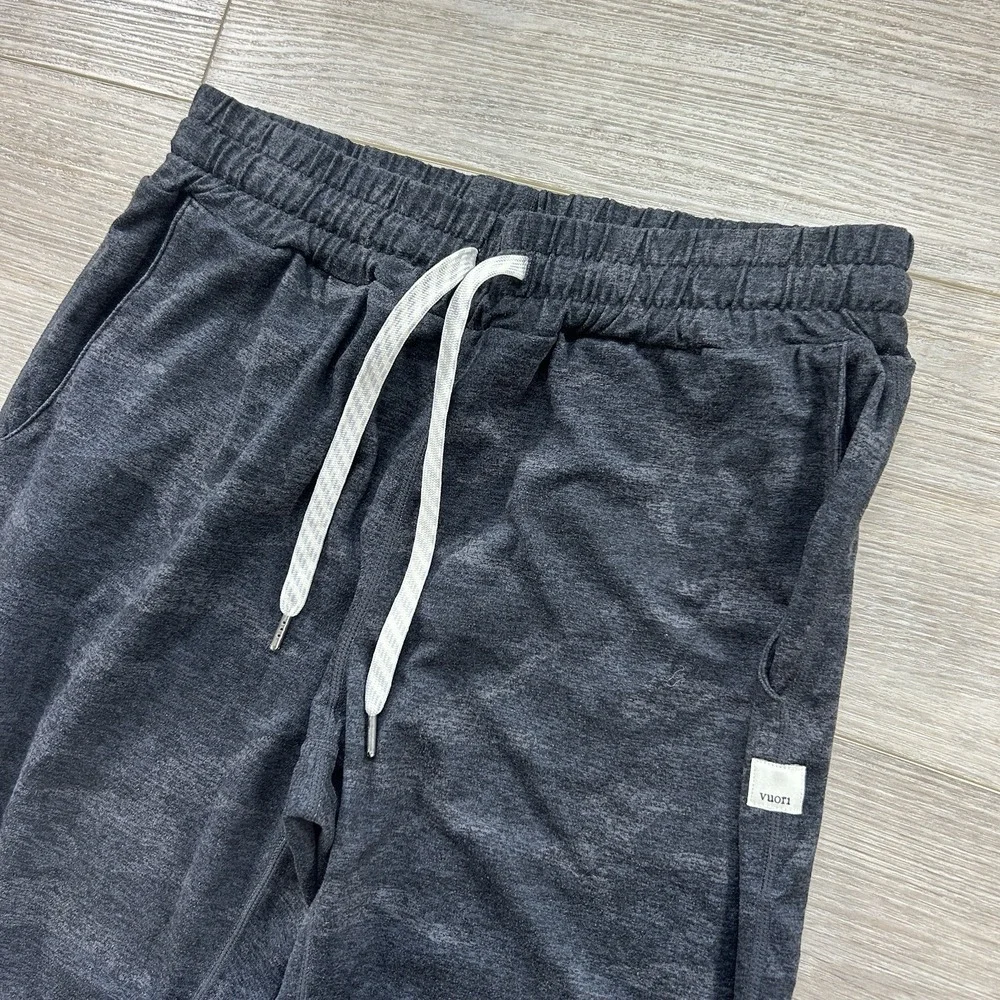 Vuori Performance Jogger Pants Womens XS Black Camo Heather Dreamknit VW303